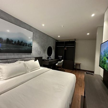 All In Hotel Kangar Kültér fotó